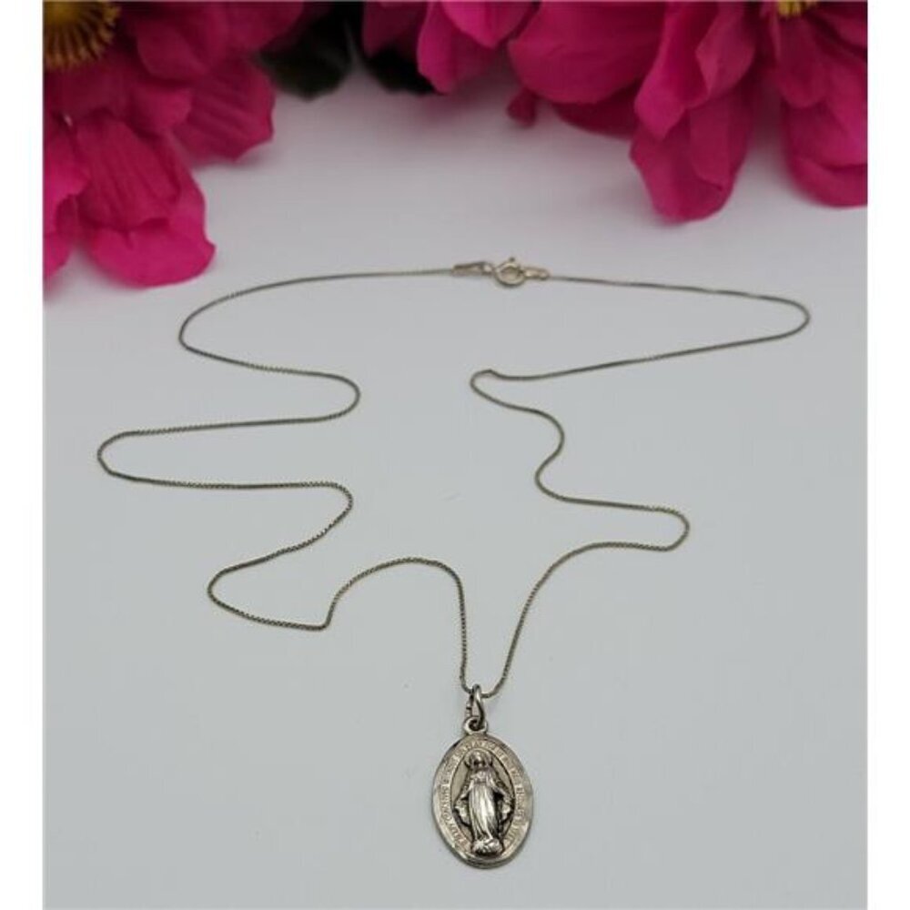 Vintage Italy 925 Miraculous Medal Necklace 20 In Marked 1880